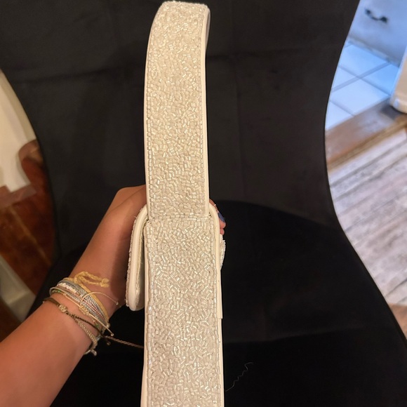 VINTAGE STAUD Stylish White Beaded Face Design Women's Bag - Picture 5 of 7